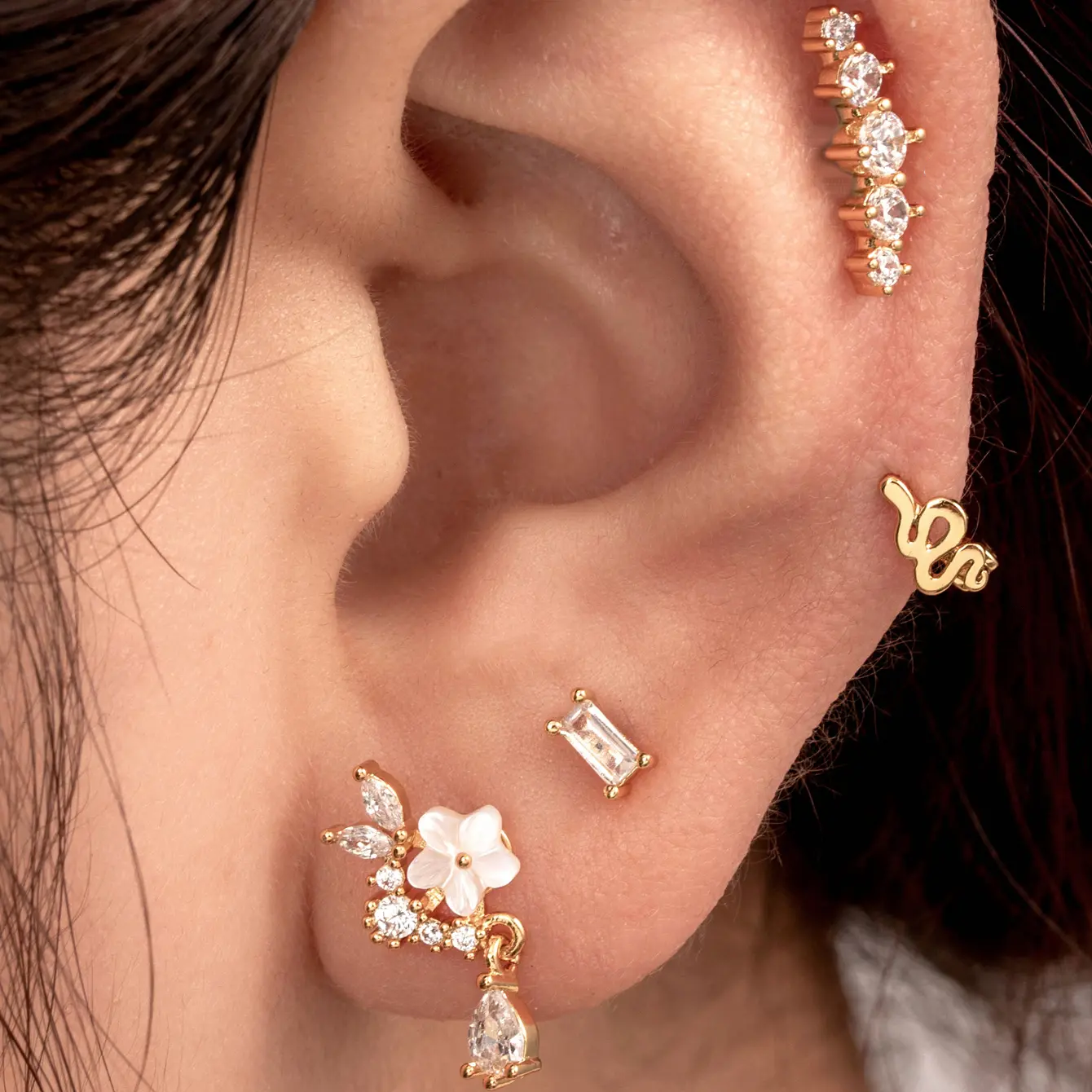 1 Piece Simple Series  Flower Copper   Gold Color Zircon Women's Stud Earrings h5 Picture2